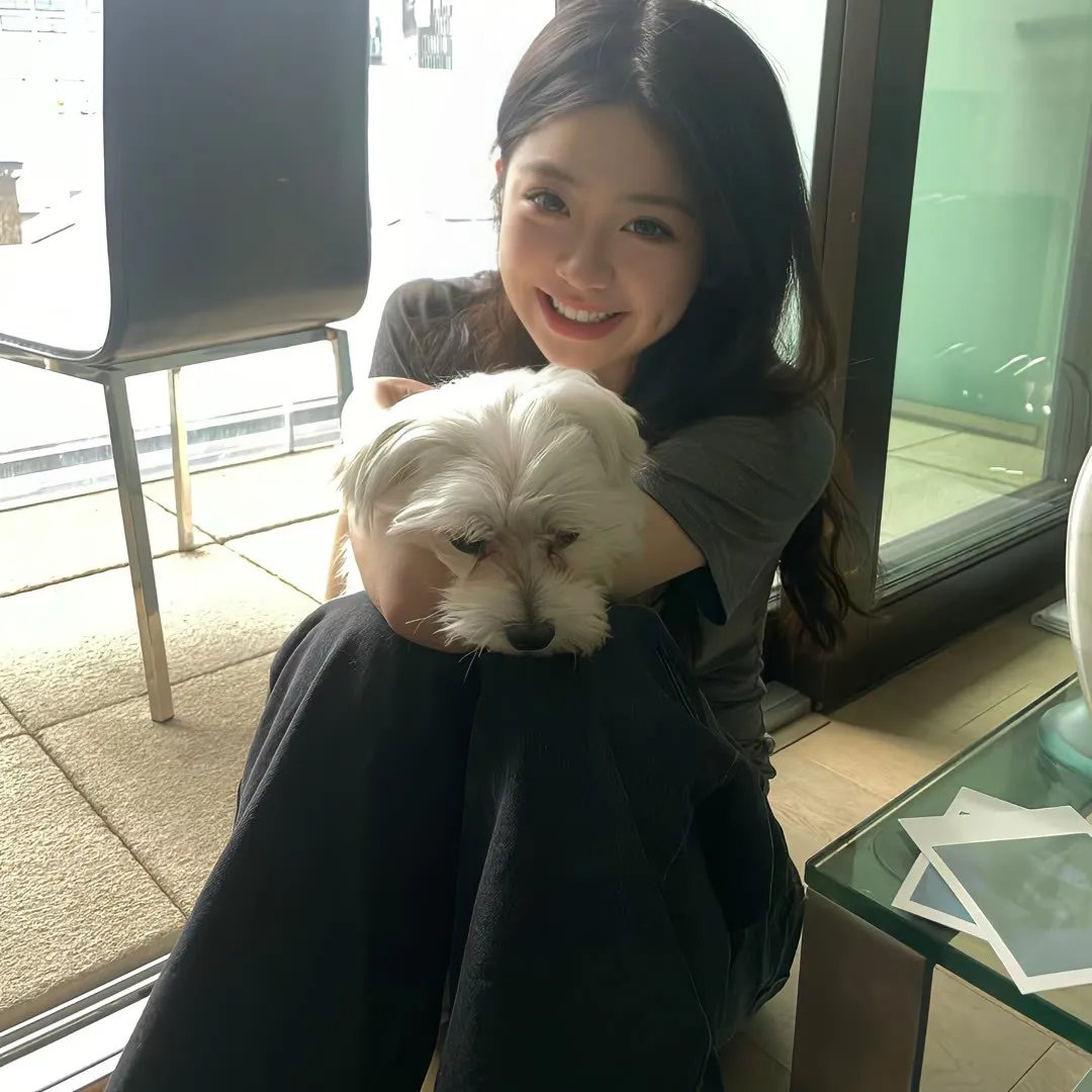 自助女孩封面
